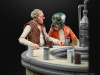 STAR-WARS-THE-BLACK-SERIES-THE-POWER-OF-THE-FORCE-CANTINA-SHOWDOWN-Playset-oop-7